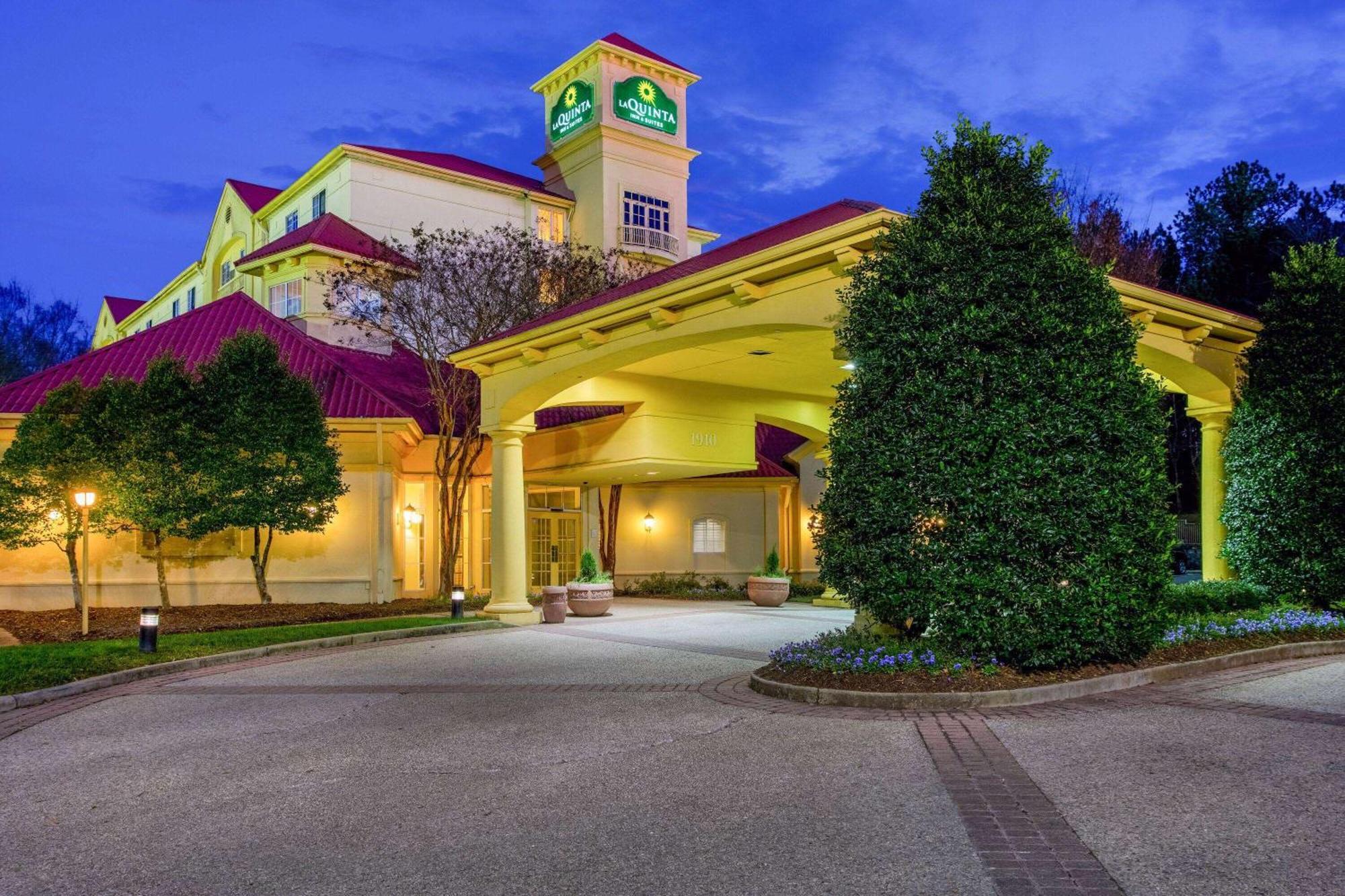 Отель La Quinta By Wyndham Raleigh/Durham Southpoint Экстерьер фото