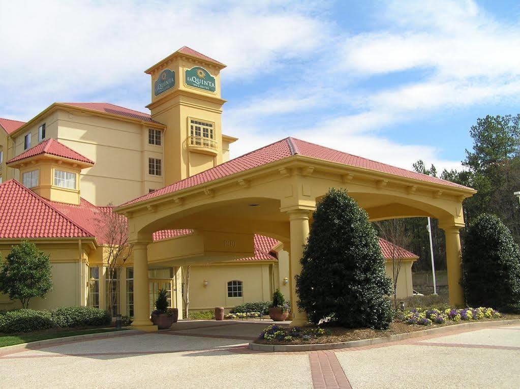 Отель La Quinta By Wyndham Raleigh/Durham Southpoint Экстерьер фото